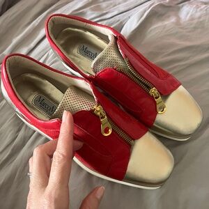 Red and Gold Casual Sneakers with Zipper Detail size 37 leather